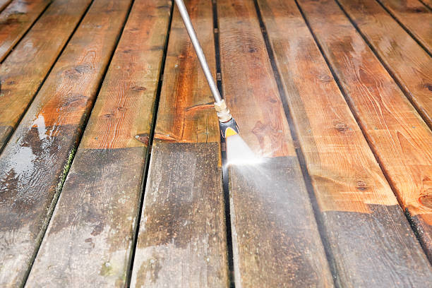 Best Deck Pressure Washing  in Sam Rayburn, TX